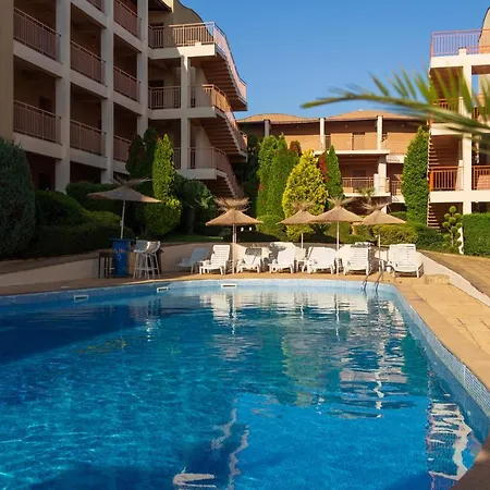 Apartmán частен в затворен комплекс