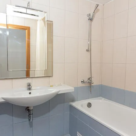 частен в затворен комплекс Sinemorec