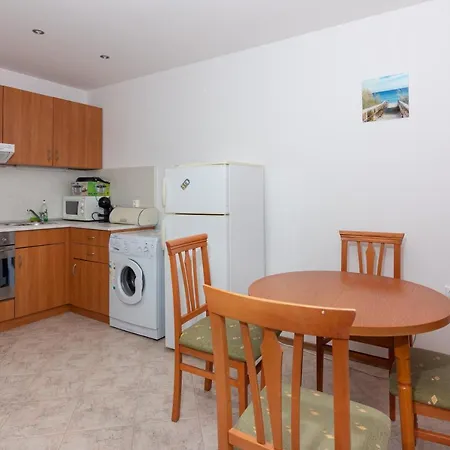 Apartamento частен в затворен комплекс *