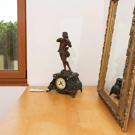 частен в затворен комплекс * Sinemoretz