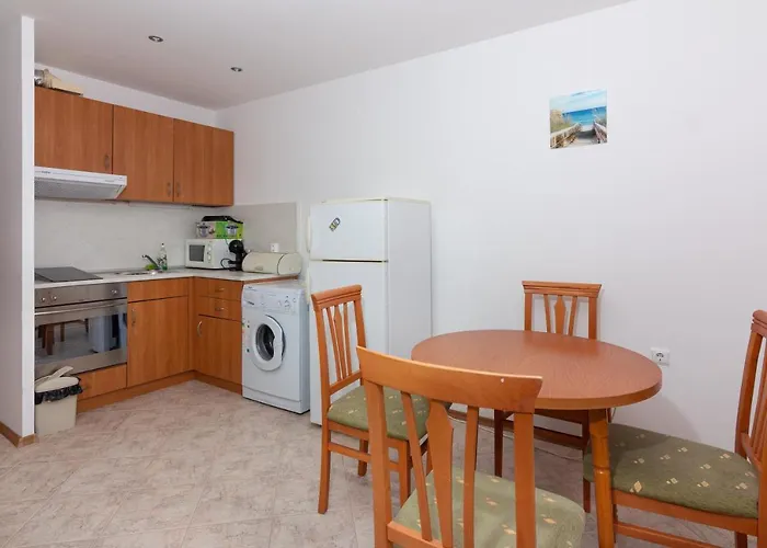 Apartamento частен в затворен комплекс *