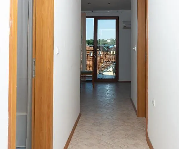 частен в затворен комплекс Apartamento *